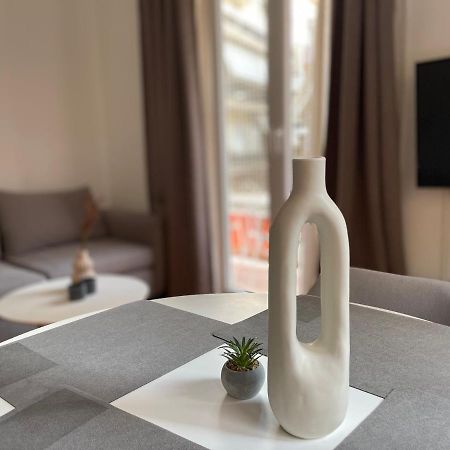 Daisy Apartment 15 Min To Acropolis เอเธนส์ ภายนอก รูปภาพ