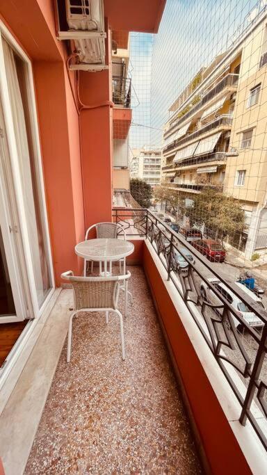 Daisy Apartment 15 Min To Acropolis เอเธนส์ ภายนอก รูปภาพ